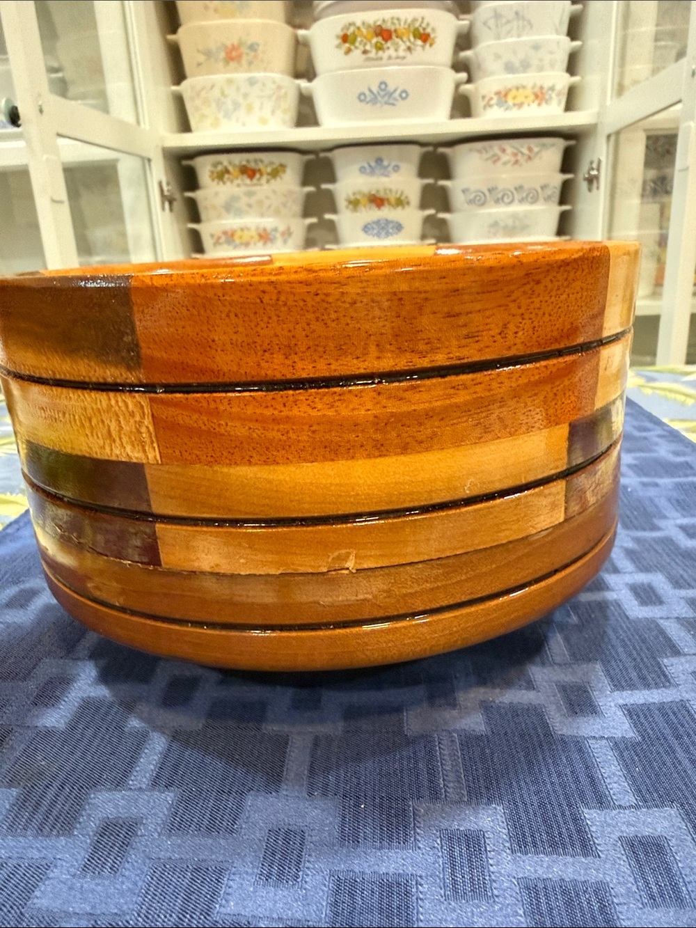 Handcrafted Wooden Serving Bowl in Warm Honey and Amber Tones - Picture 5 of 10